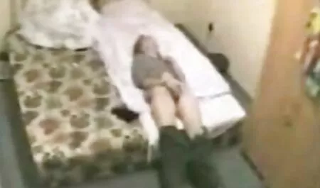 Il ragazzo si vecchie mature troie è divertito ed è stato espulso nella vagina.