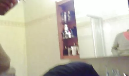Ragazzo porno nonne porche