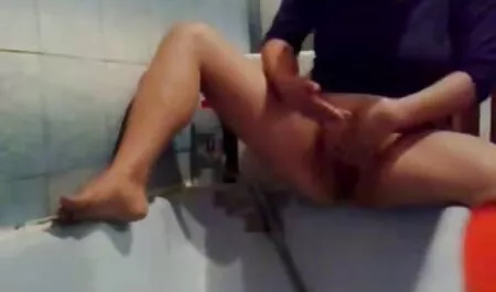 ENORME bbw con gli occhiali lenire un bambino video nonne porche