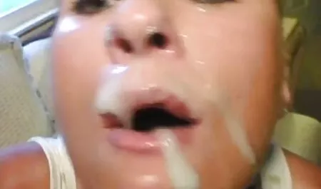 Fare l'amore rompere e finire vecchie troie vogliose di fronte a voi.