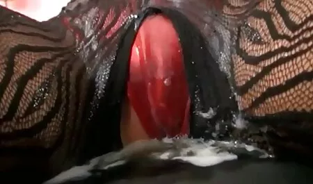 Splendida bionda film porno gratis di vecchie troie pus