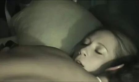 Bionda con un bel ristorante con il marito, video porno di vecchie porche