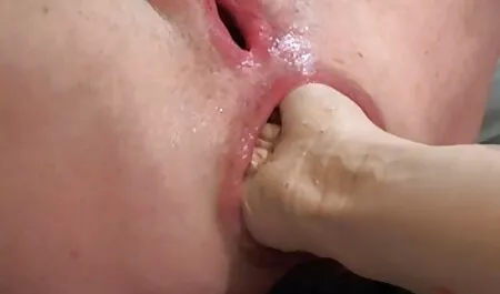 Tre biondo sleeping con un dolce ragazza con un nonne tettone porche giovane uomo che è mai satisfied