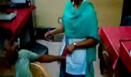 Non sorprendentemente, le ragazze xxx nonne porche hanno sviluppato un asino.